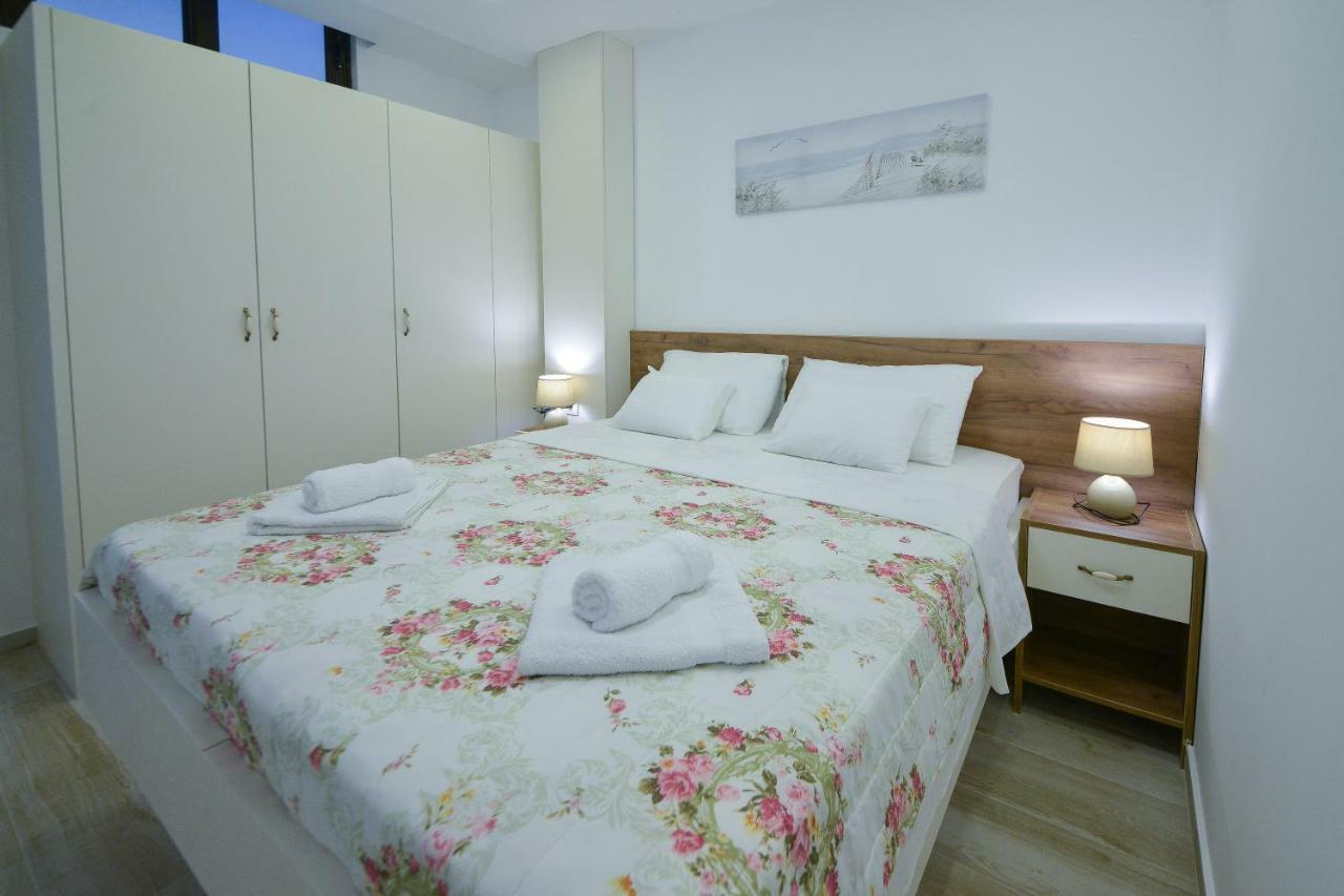 Brand New Apartments สเวติ สเตฟาน ภายนอก รูปภาพ