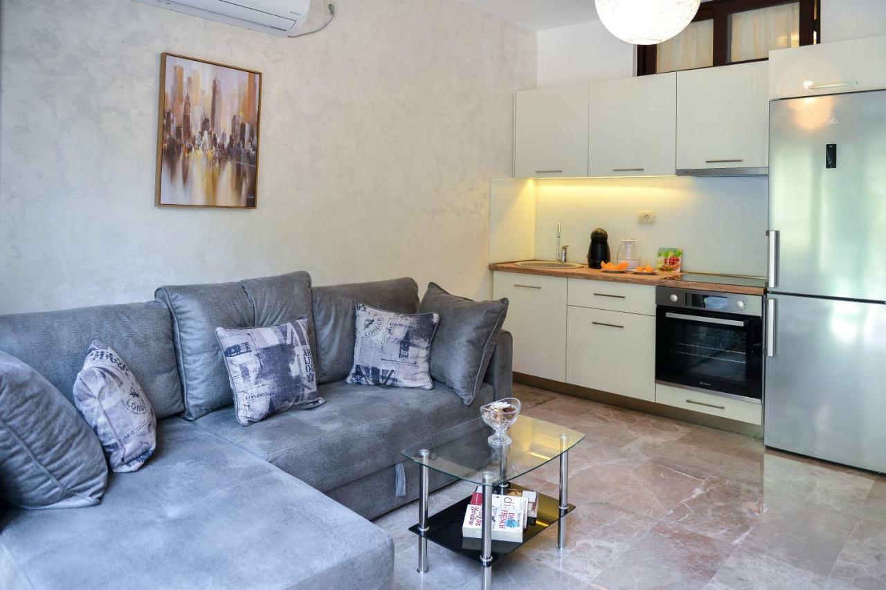 Brand New Apartments สเวติ สเตฟาน ภายนอก รูปภาพ
